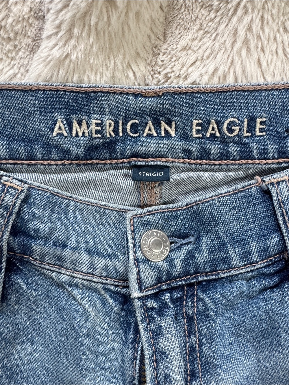 American Eagle Strigid Jeans Side 0 Light Wash NEW - Picture 3 of 12